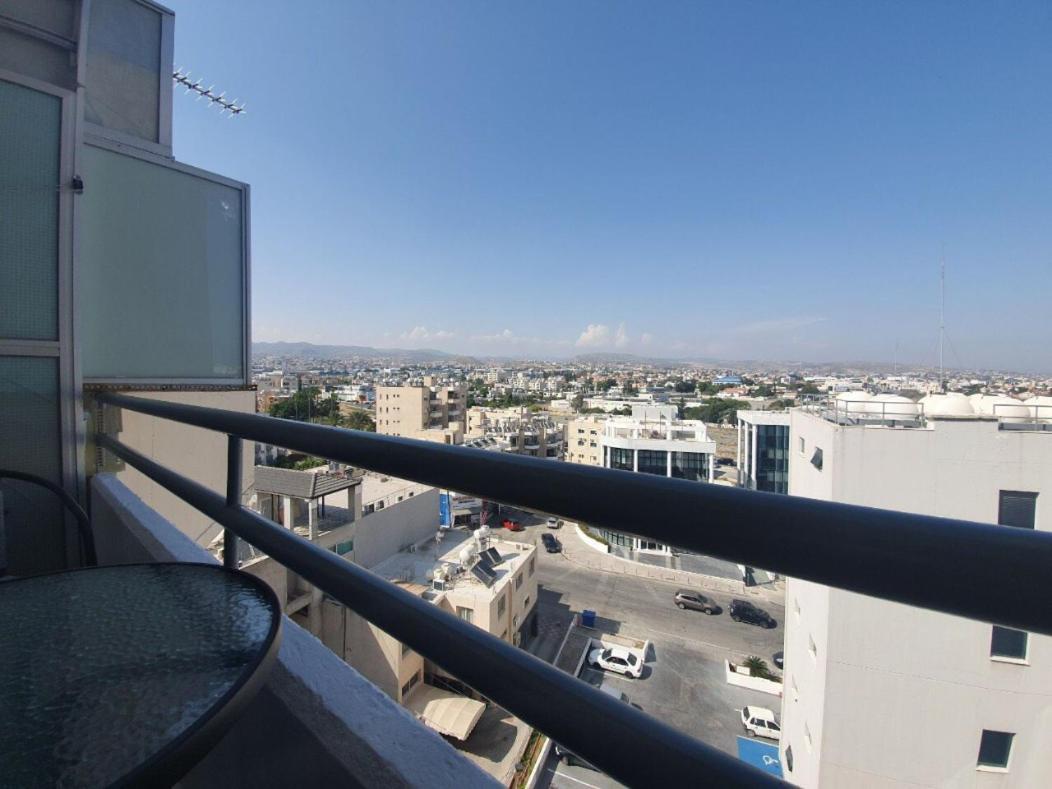 Great Views Apartment. Лімасол Екстер'єр фото